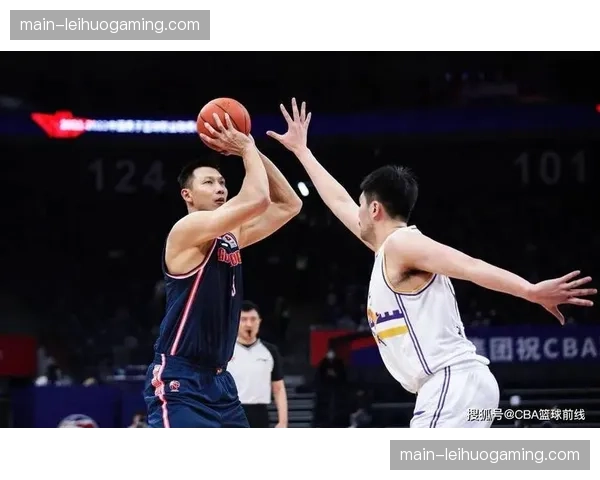 吉林新疆战绩同为十一胜十五负 季后赛希望尚未破灭